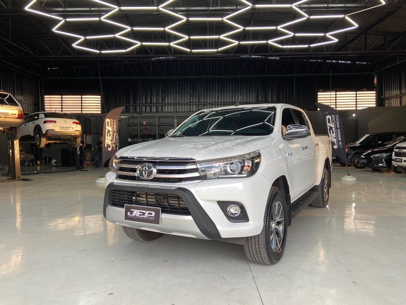 Toyota Hilux CD SRX 4x4 2.8 TDI 16V Diesel Aut.