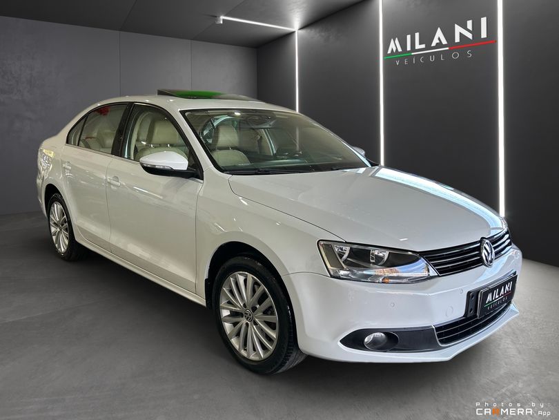 VolksWagen JETTA Highline 2.0 TSI 16V 4p Tiptronic