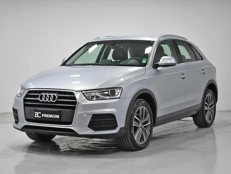 Audi Q3 Prest. 1.4 TFSI Flex/Prest. S-tronic