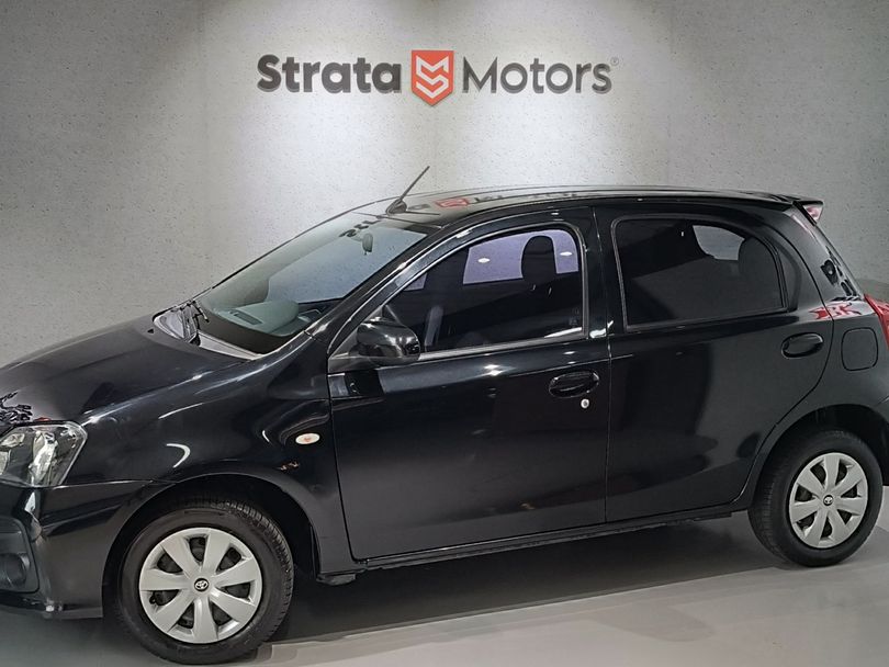 Toyota ETIOS X 1.3 Flex 16V 5p Aut.