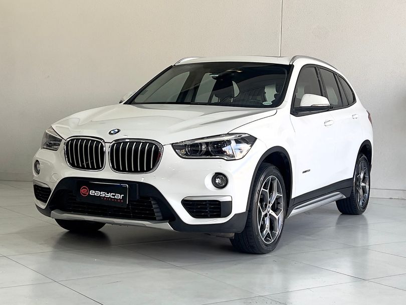 BMW X1 SDRIVE 20i X-Line 2.0 TB Active Flex