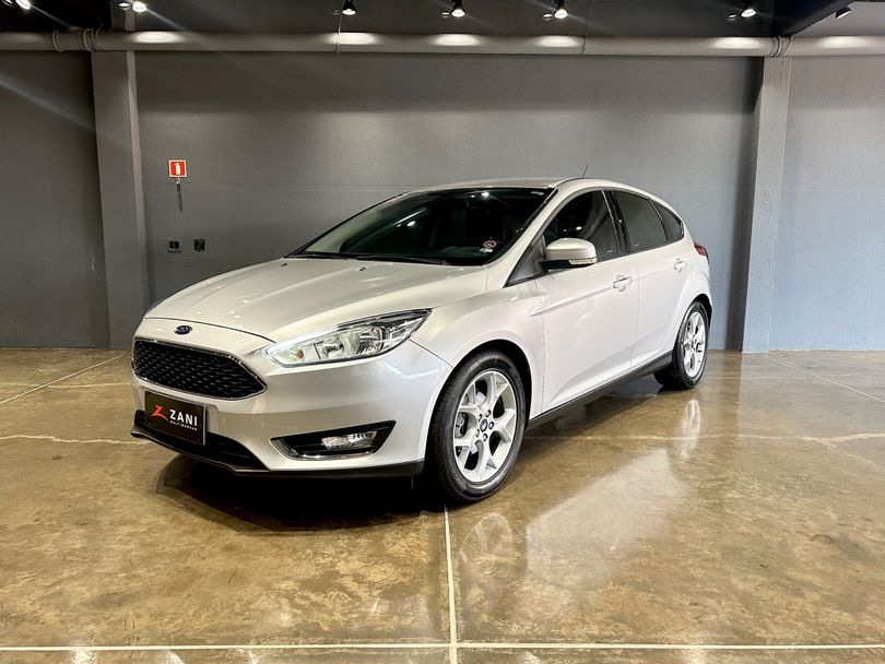 Ford Focus 2.0 16V/SE/SE Plus Flex 5p Aut.