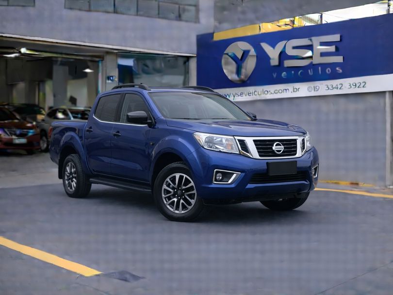 NISSAN 2.3 16V TURBO DIESEL XE CD 4X4 AUTOMÁTICO