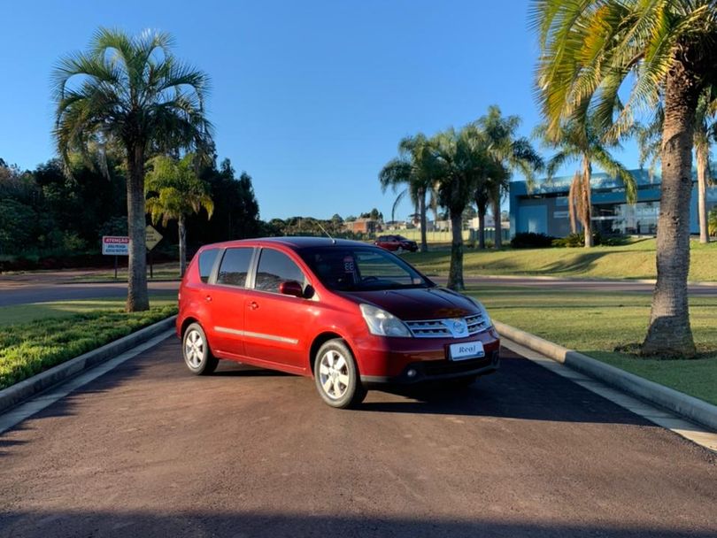 Nissan LIVINA GRAND SL 1.8 16V Flex Fuel Aut.