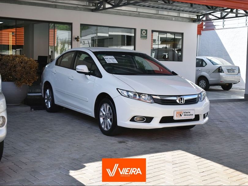 Honda Civic Sedan LXS 1.8/1.8 Flex 16V Aut. 4p