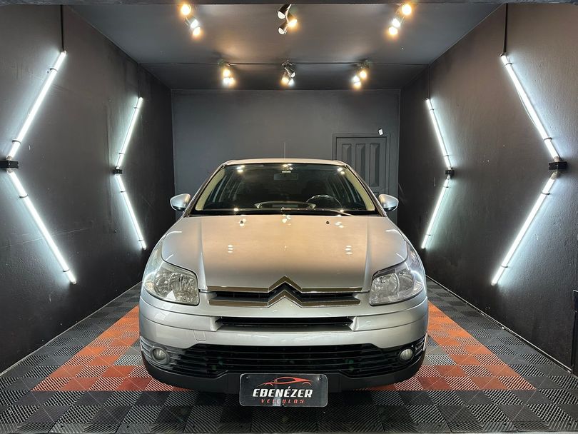 Citroën C4 GLX 1.6 Flex 16V 5p Mec.
