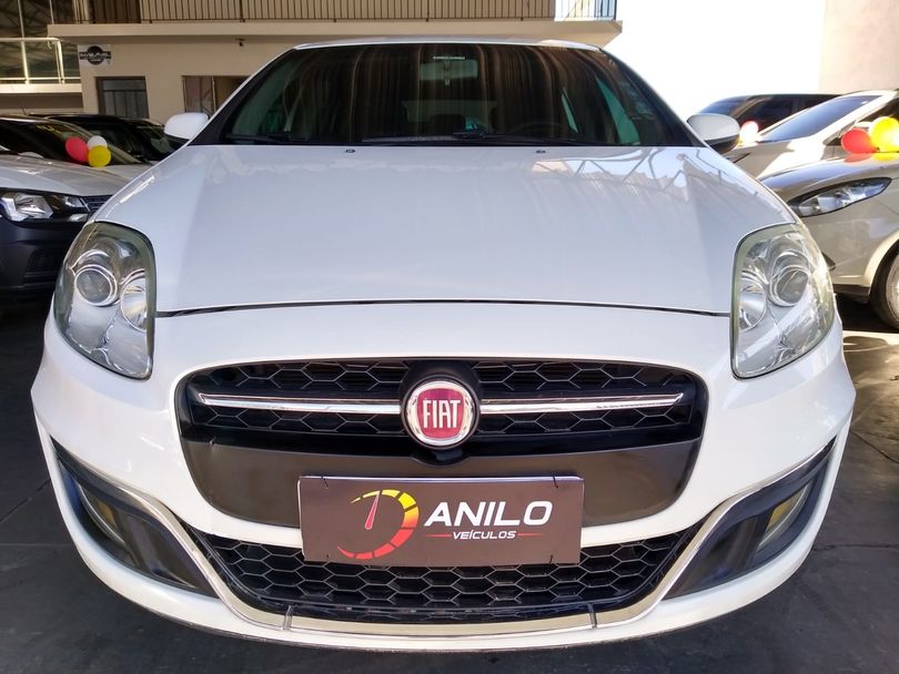 Fiat Bravo ESSENCE 1.8 Flex 16V 5p