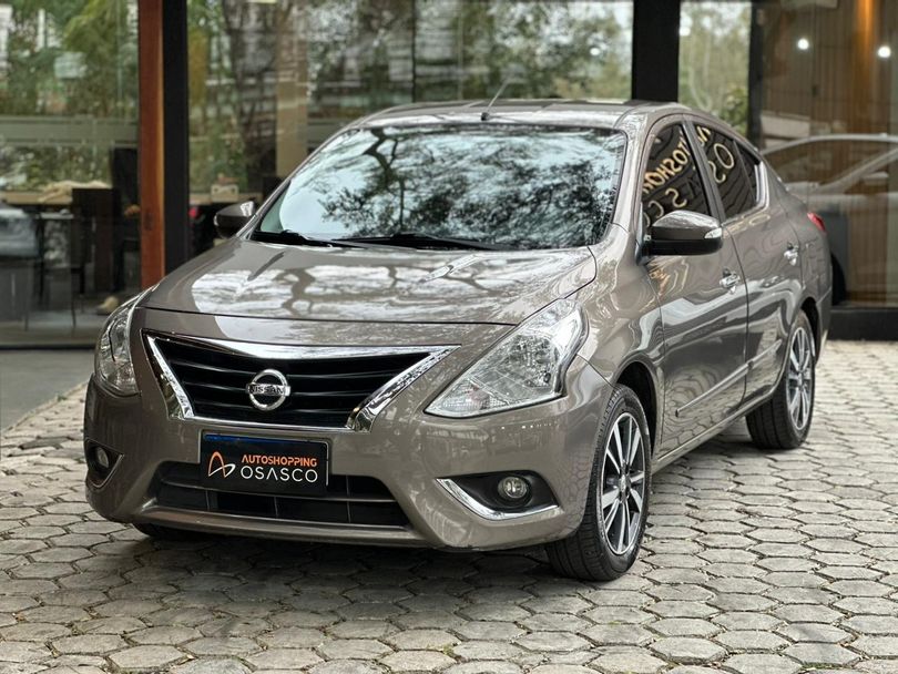 Nissan VERSA UNIQUE 1.6 16V FlexStart 4p Aut.