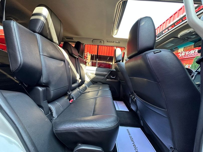 Mitsubishi Pajero HPE Full 3.2 4x4 T.I.Dies. 5p Aut