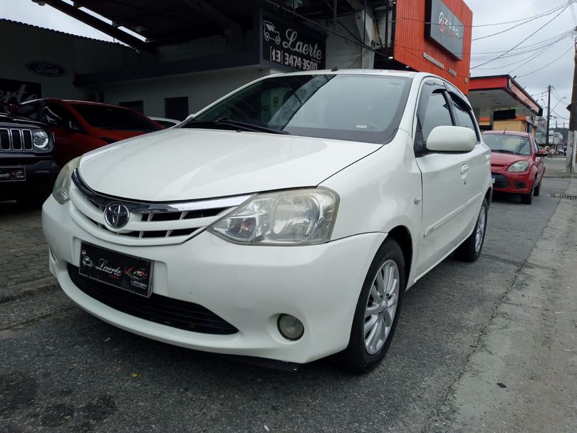 Toyota ETIOS XLS 1.5 Flex 16V 5p Mec.