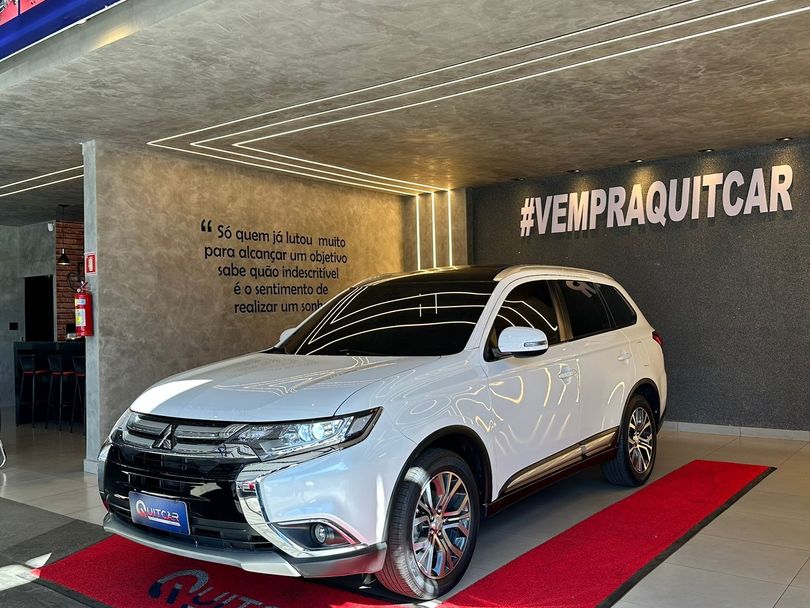 Mitsubishi OUTLANDER 2.0 16V 160cv Aut.