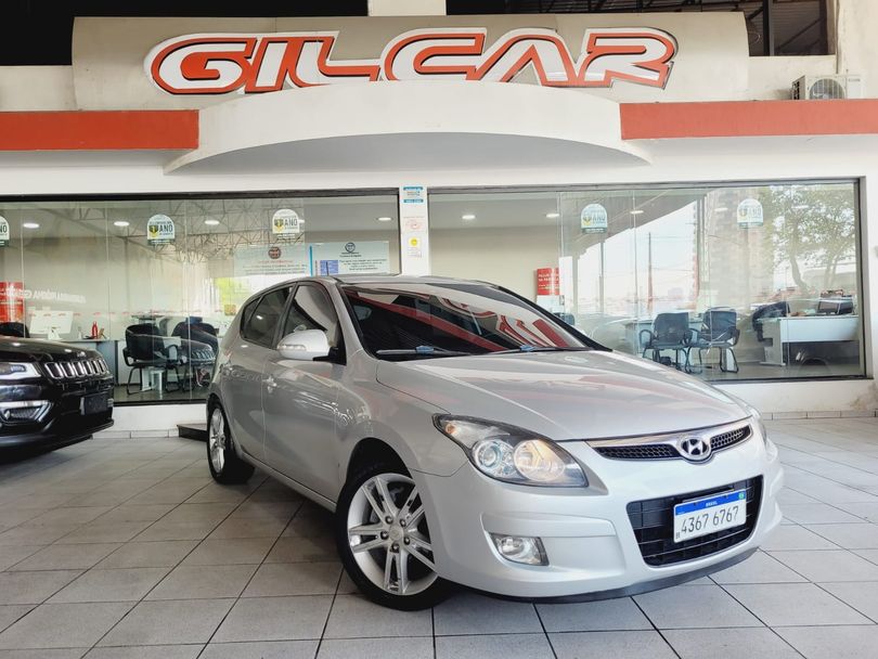 Hyundai i30 2.0 16V 145cv 5p Aut.