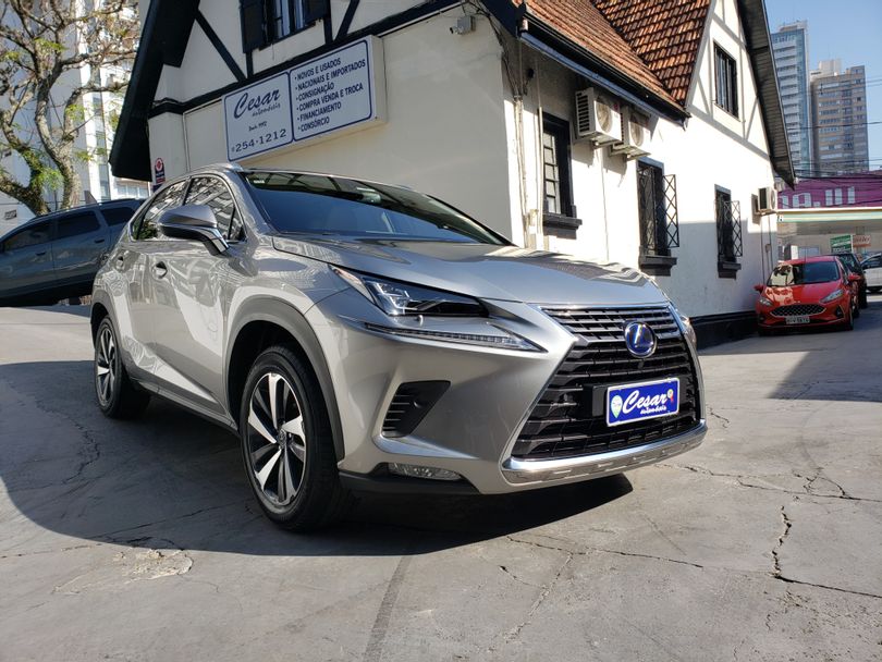 Lexus NX-300h Luxury 2.5 16V Aut.(Hybrid)