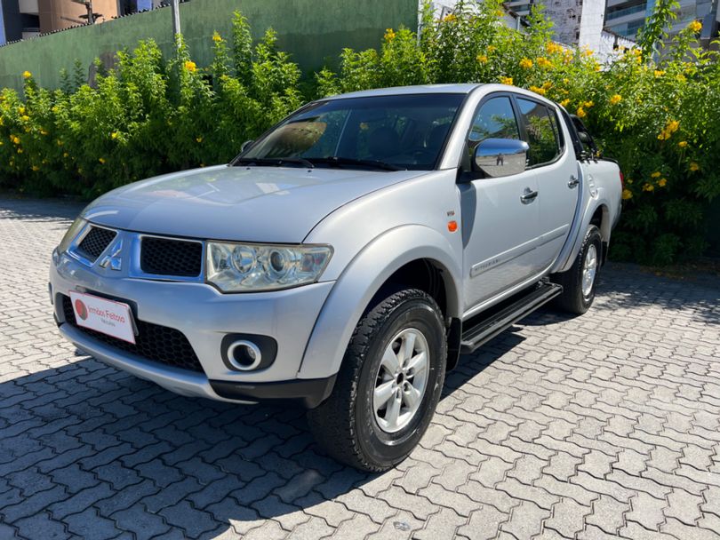 Mitsubishi L200 Triton HPE 3.2 CD TB Int.Diesel Aut