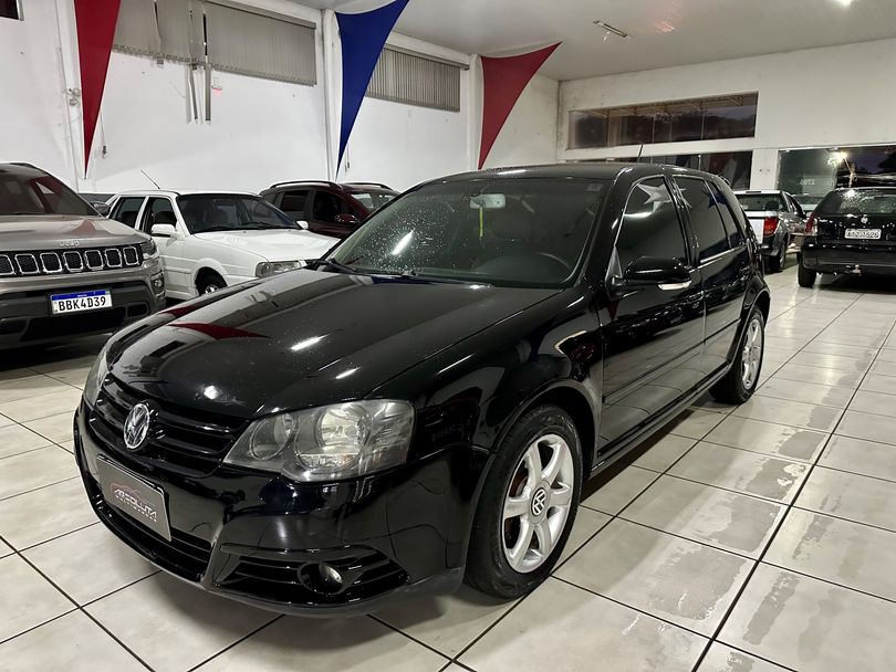 VolksWagen Golf 2.0/ 2.0 Mi Flex Aut/Tiptronic.