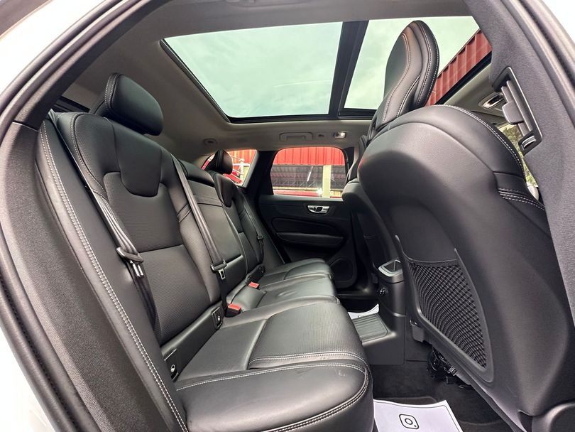 Volvo T8 2.0 HYBRID INSCRIPTION AWD GEARTRONIC