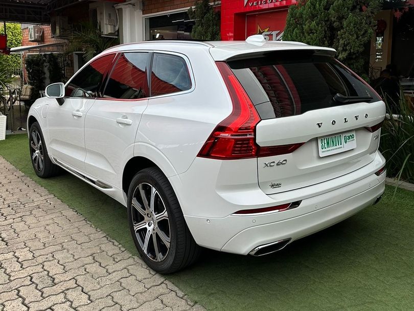 Volvo T8 2.0 HYBRID INSCRIPTION AWD GEARTRONIC