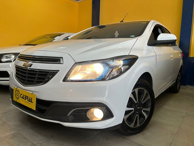 Chevrolet ONIX HATCH LTZ 1.4 8V FlexPower 5p Aut.