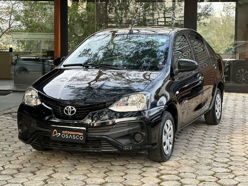 Toyota ETIOS X Sedan 1.5 Flex 16V 4p Mec.