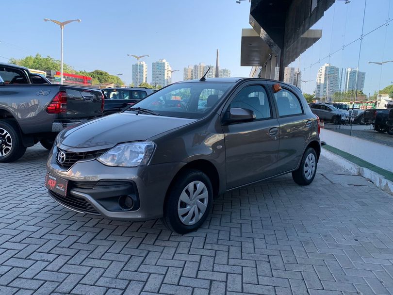 Toyota ETIOS X 1.3 Flex 16V 5p Mec.