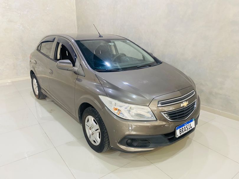 Chevrolet ONIX HATCH LT 1.0 8V FlexPower 5p Mec.