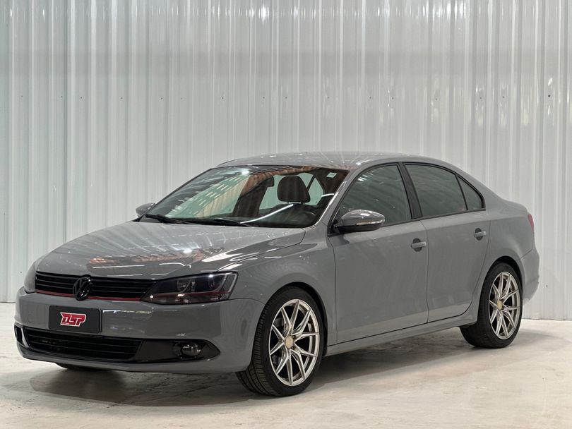 VolksWagen JETTA Comfortline 2.0 T.Flex 8V 4p Tipt.