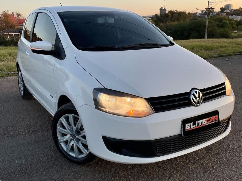 VolksWagen Fox 1.0 Mi Total Flex 8V 3p