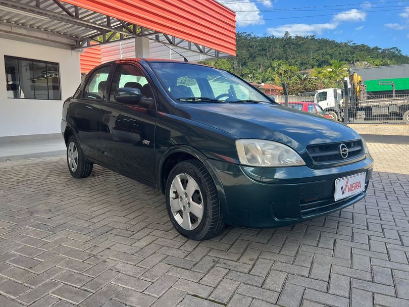 Chevrolet Corsa Sed. Joy 1.0/ 1.0 FlexPower 8V 4p