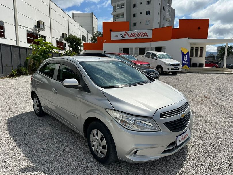Chevrolet ONIX HATCH LS 1.0 8V FlexPower 5p Mec.