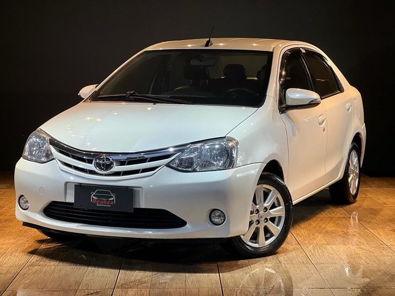 Toyota ETIOS XLS 1.5 Flex 5p Aut.