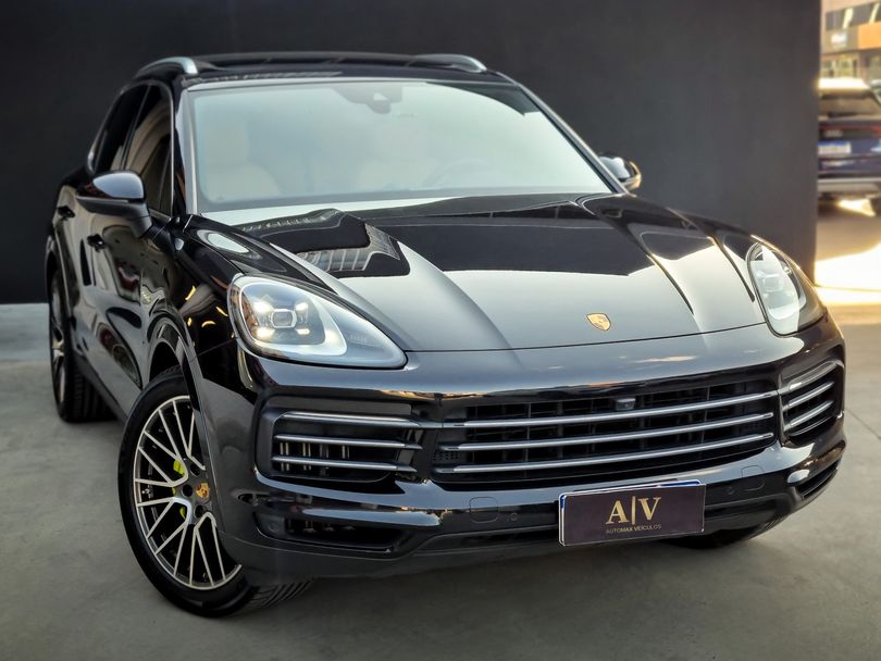 Porsche Cayenne E-Hybrid 3.0 V6 462cv