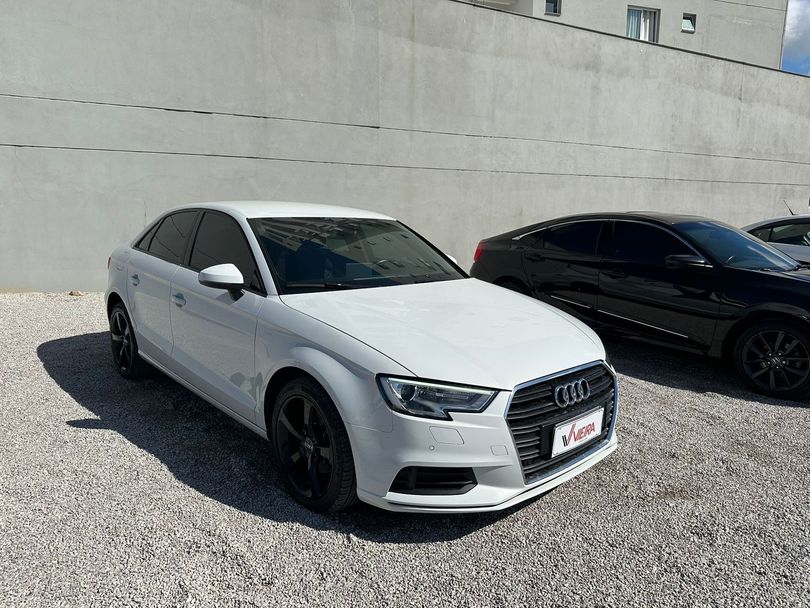 Audi A3 Sedan 1.4 TFSI Flex Tiptronic 4p