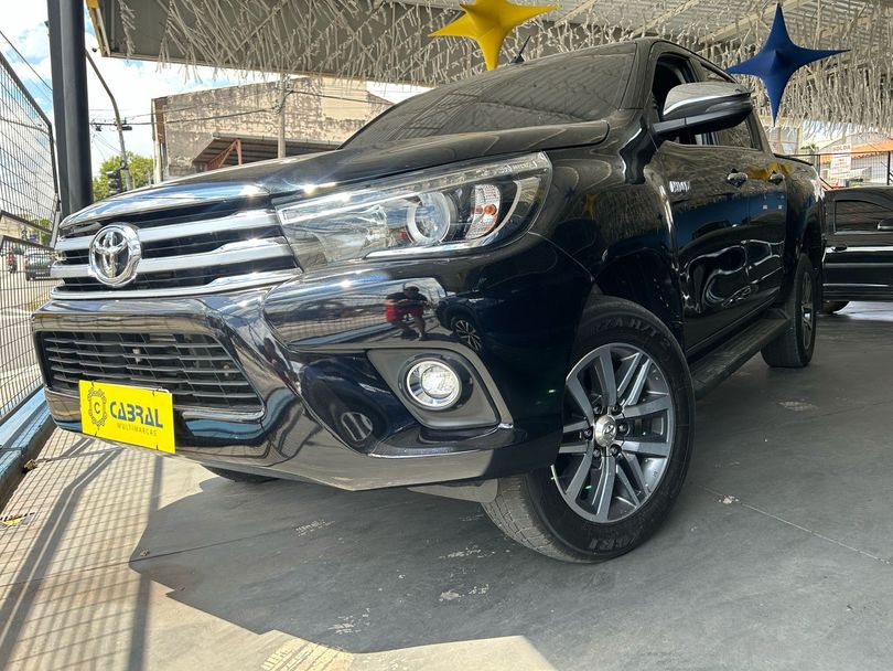 Toyota Hilux CD SRX 4x4 2.8 TDI 16V Diesel Aut.