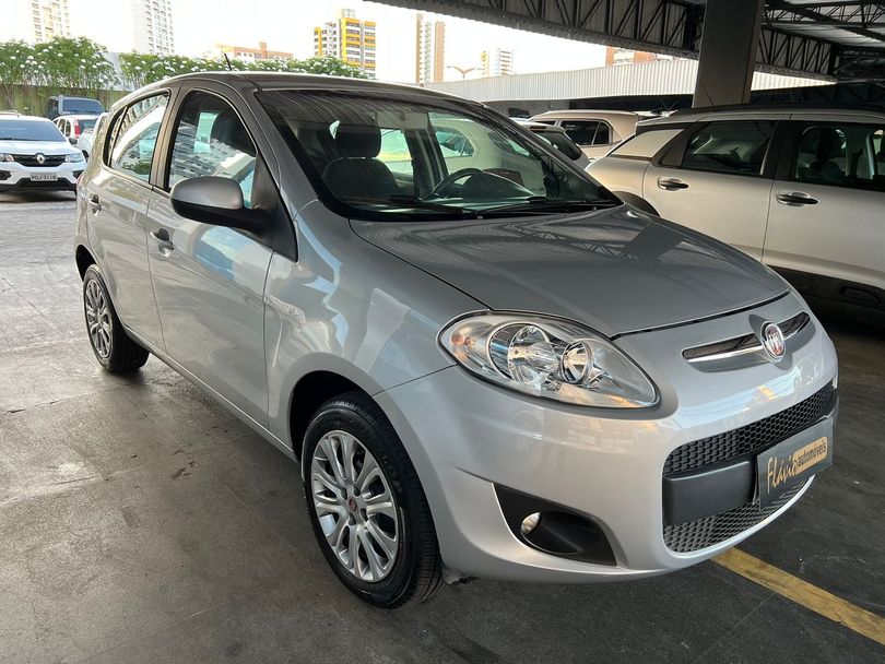 Fiat Palio ESSENCE 1.6 Flex 16V 5p