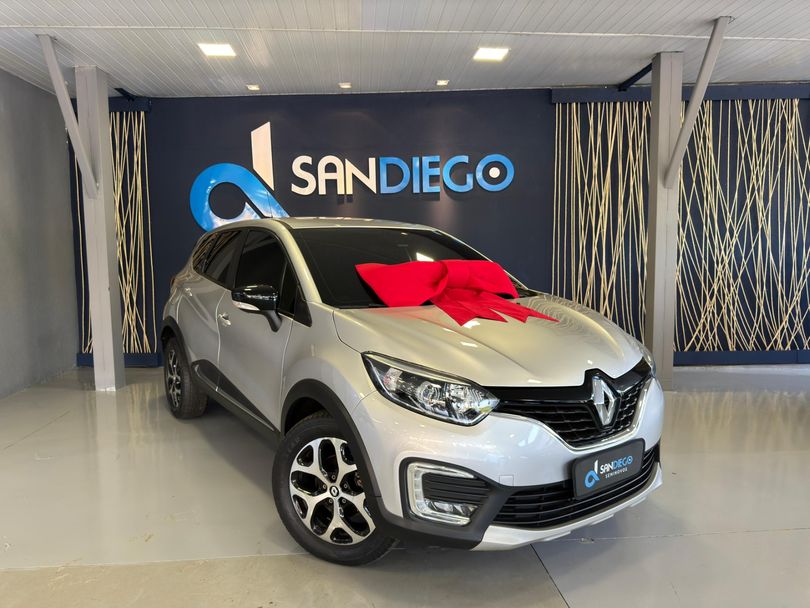 Renault CAPTUR Intense Bose 2.0 16V Flex 5p Aut.