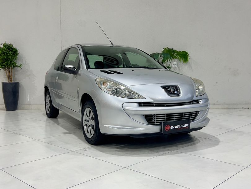 Peugeot 207 XR 1.4 Flex 8V 5p