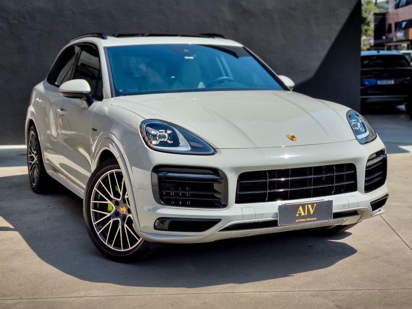 Porsche Cayenne E-Hybrid 3.0 V6 462cv