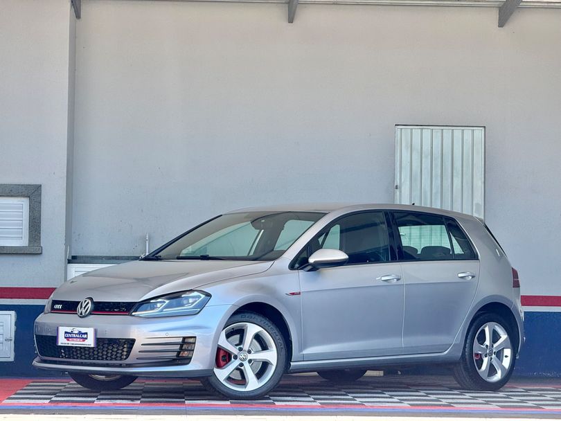VolksWagen Golf GTi 2.0 TSI 220cv Aut.