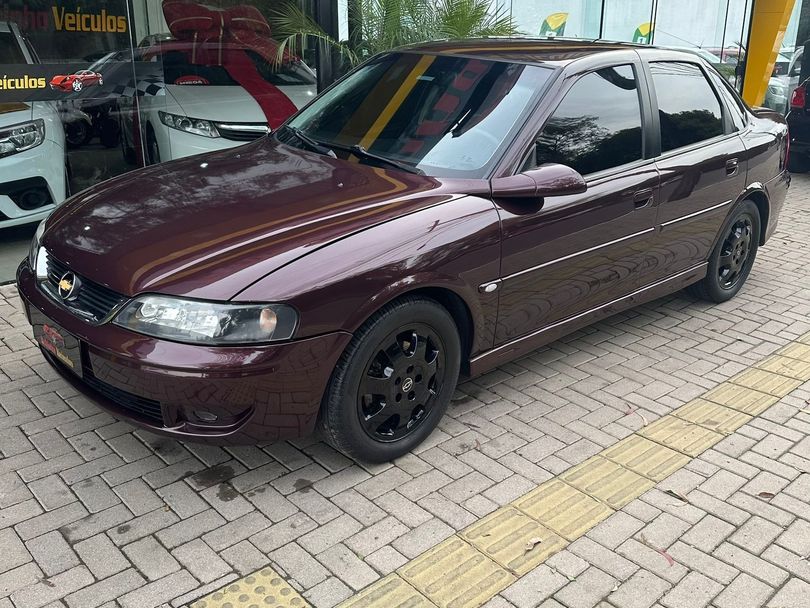 Chevrolet Vectra CD 2.2 16V / 2.0 16V Mec./Aut.