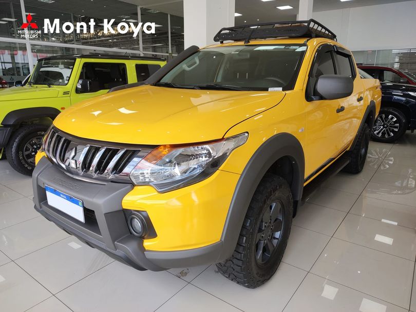 Mitsubishi L200 Triton Savana GLS 2.4 4x4 Die. Aut.
