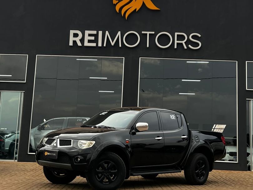 Mitsubishi L200 Triton GLS 3.2 CD TB Int.Diesel Mec