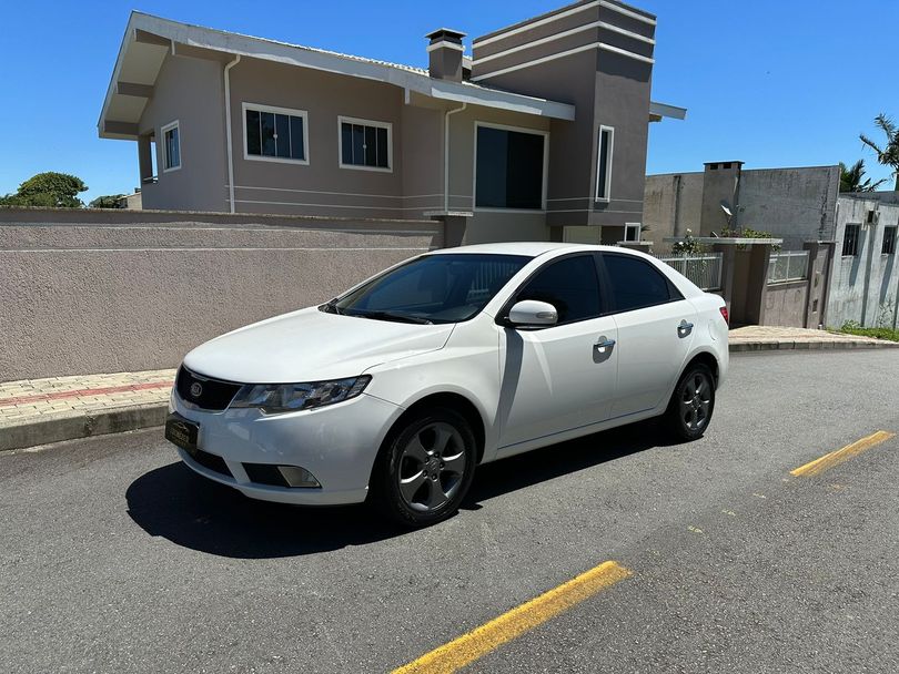 Kia Motors Cerato 1.6 16V Aut.