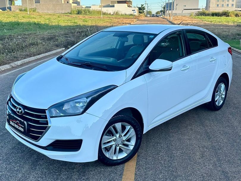 Hyundai HB20S Comfort Plus 1.0 TB Flex 12V Mec.