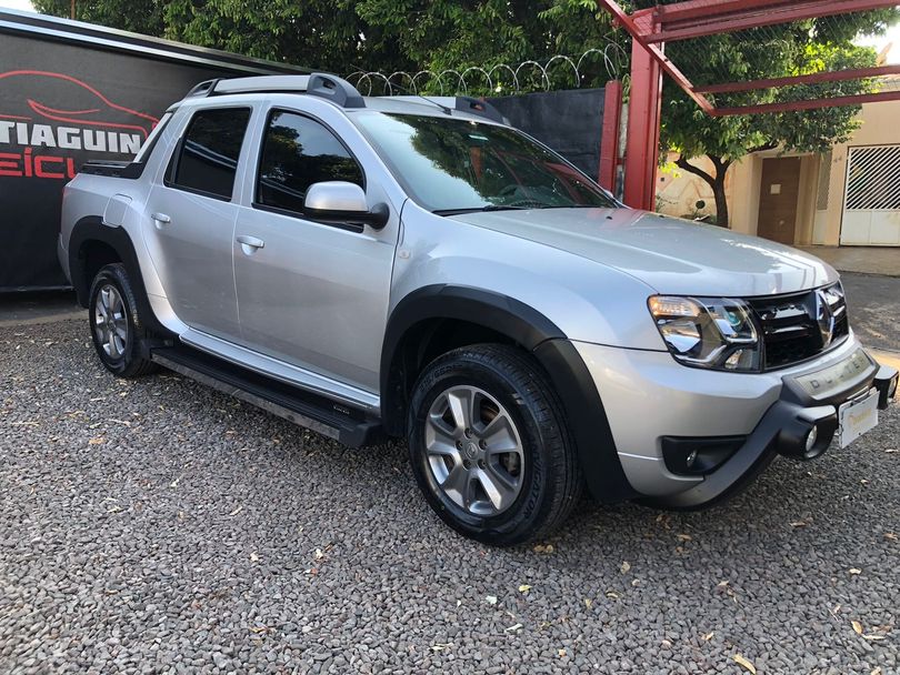 Renault DUSTER OROCH Dyna. 2.0 Flex 16V Aut.