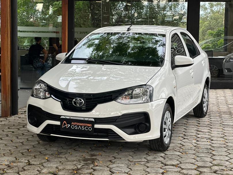 Toyota ETIOS X Sedan 1.5 Flex 16V 4p Mec.