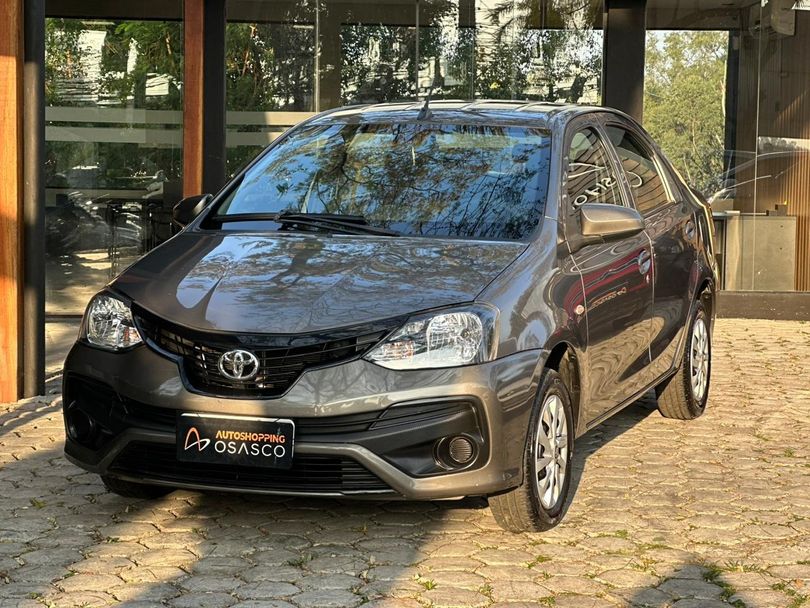 Toyota ETIOS X Sedan 1.5 Flex 16V 4p Mec.