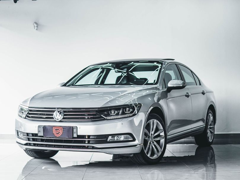 VolksWagen Passat Highline 2.0 TSI 220cv Tip.