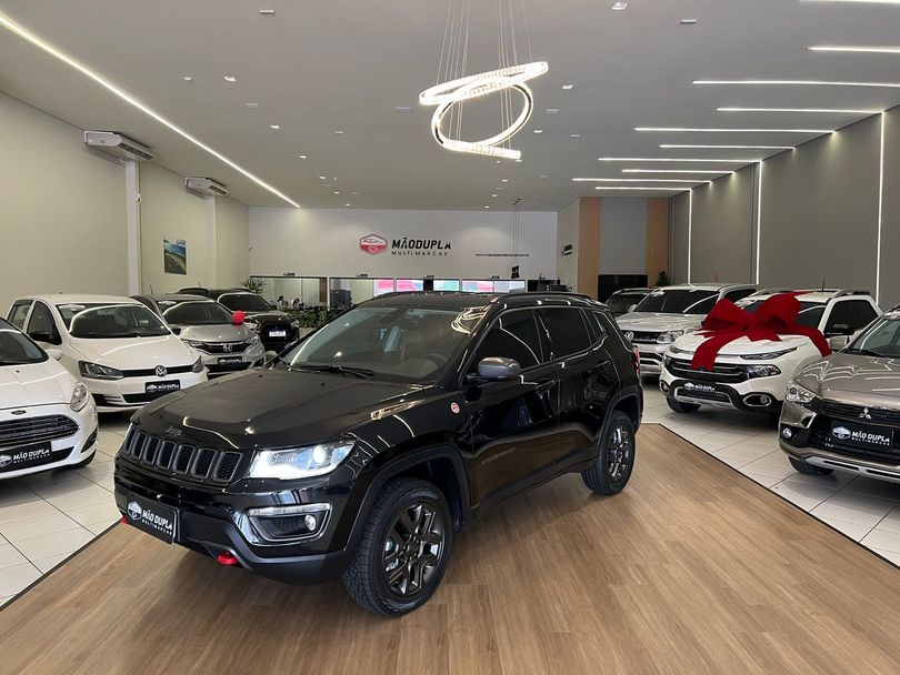 Jeep COMPASS TRAILHAWK 2.0 4x4 Dies. 16V Aut.