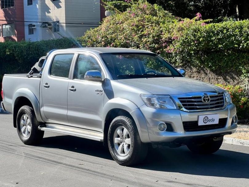 Toyota Hilux 2.7 SRV CD 4x2 (Flex) (Aut)