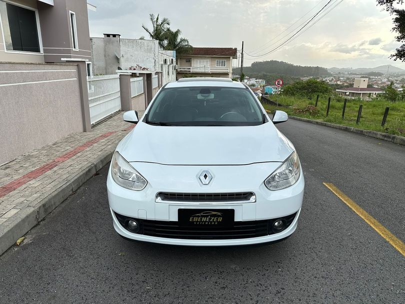 Renault FLUENCE Sed. Dynamique 2.0 16V FLEX Aut.